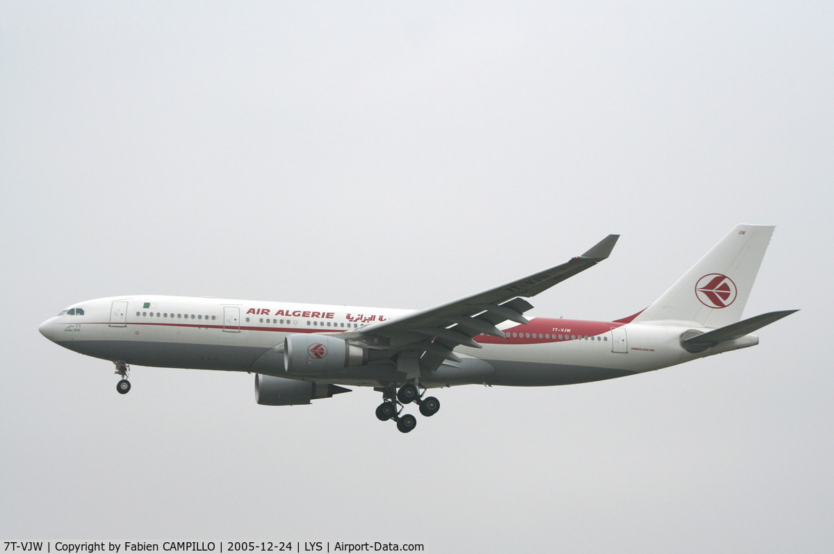 7T-VJW, 2005 Airbus A330-202 C/N 647, Air Algerie