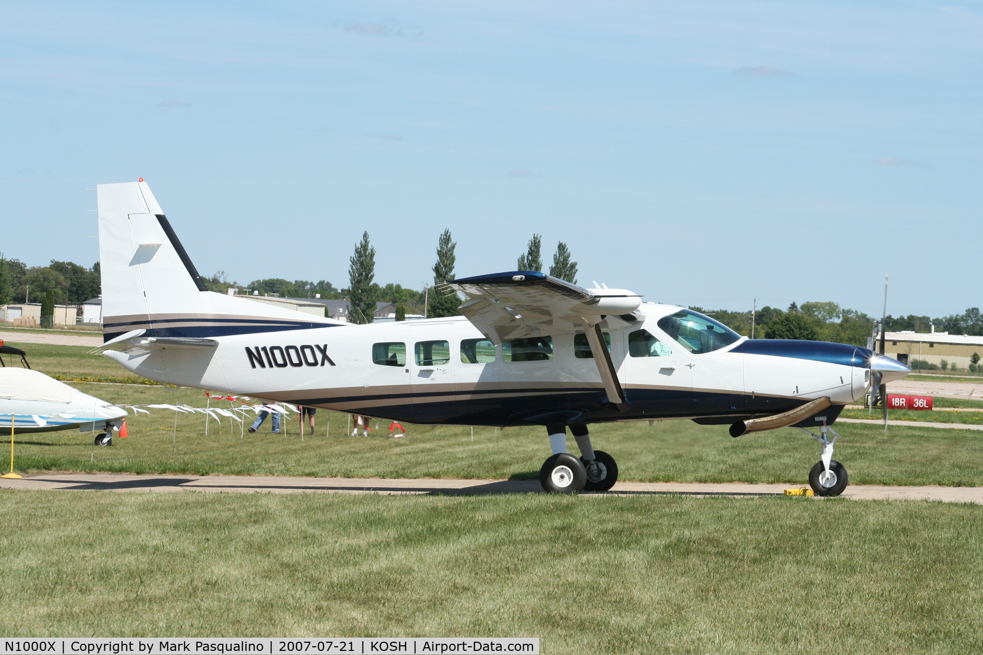 N1000X, 2006 Cessna 208 Caravan 1 C/N 20800401, Cessna 208