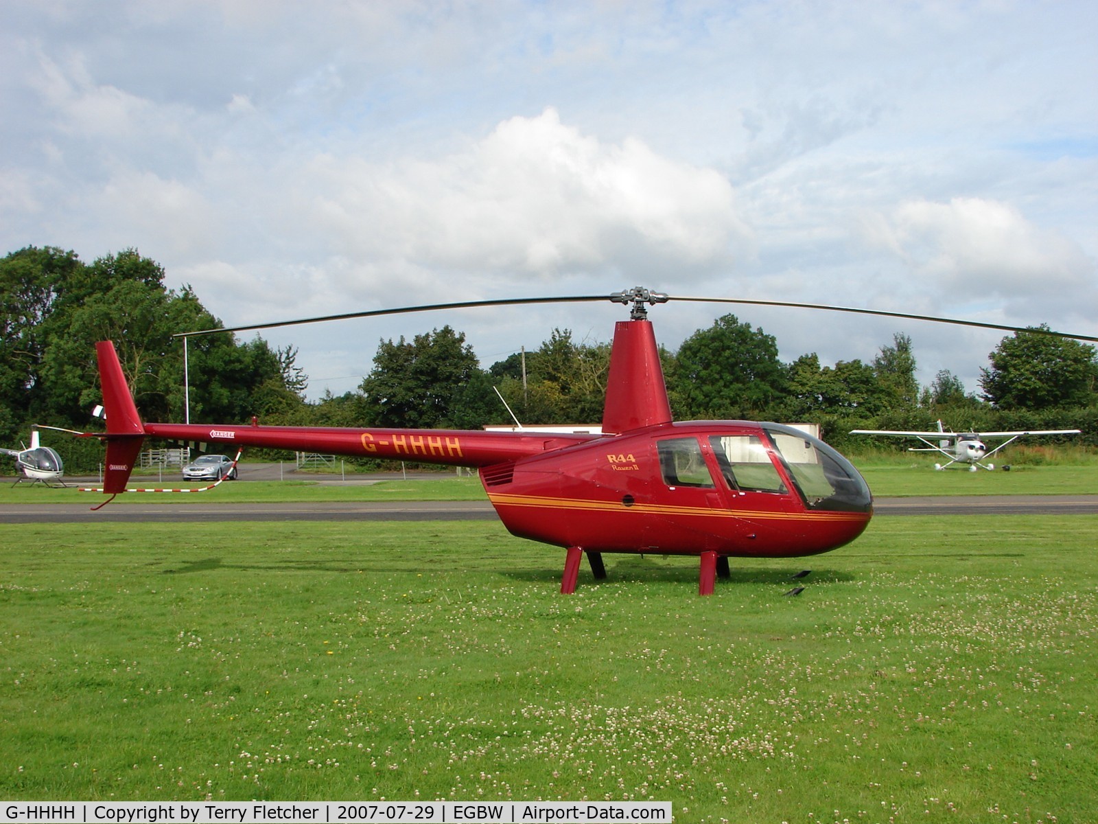 G-HHHH, 2007 Robinson R44 Raven II C/N 11638, early Sunday morning at Wellesborne Mountford