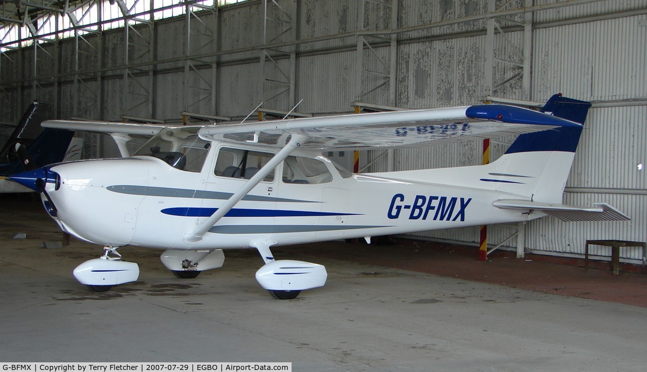 G-BFMX, 1978 Reims F172N Skyhawk C/N 1732, Cessna F172N