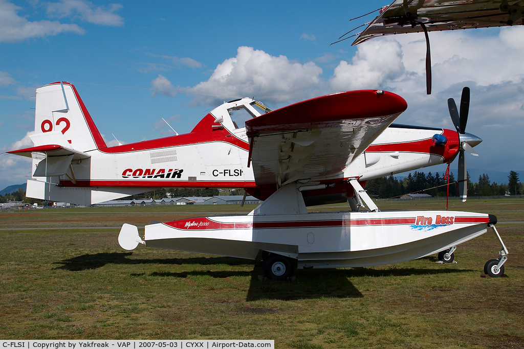 C-FLSI, 2004 Air Tractor AT-802F Fire Boss C/N 802A-0173, Conair Air Tractor 802