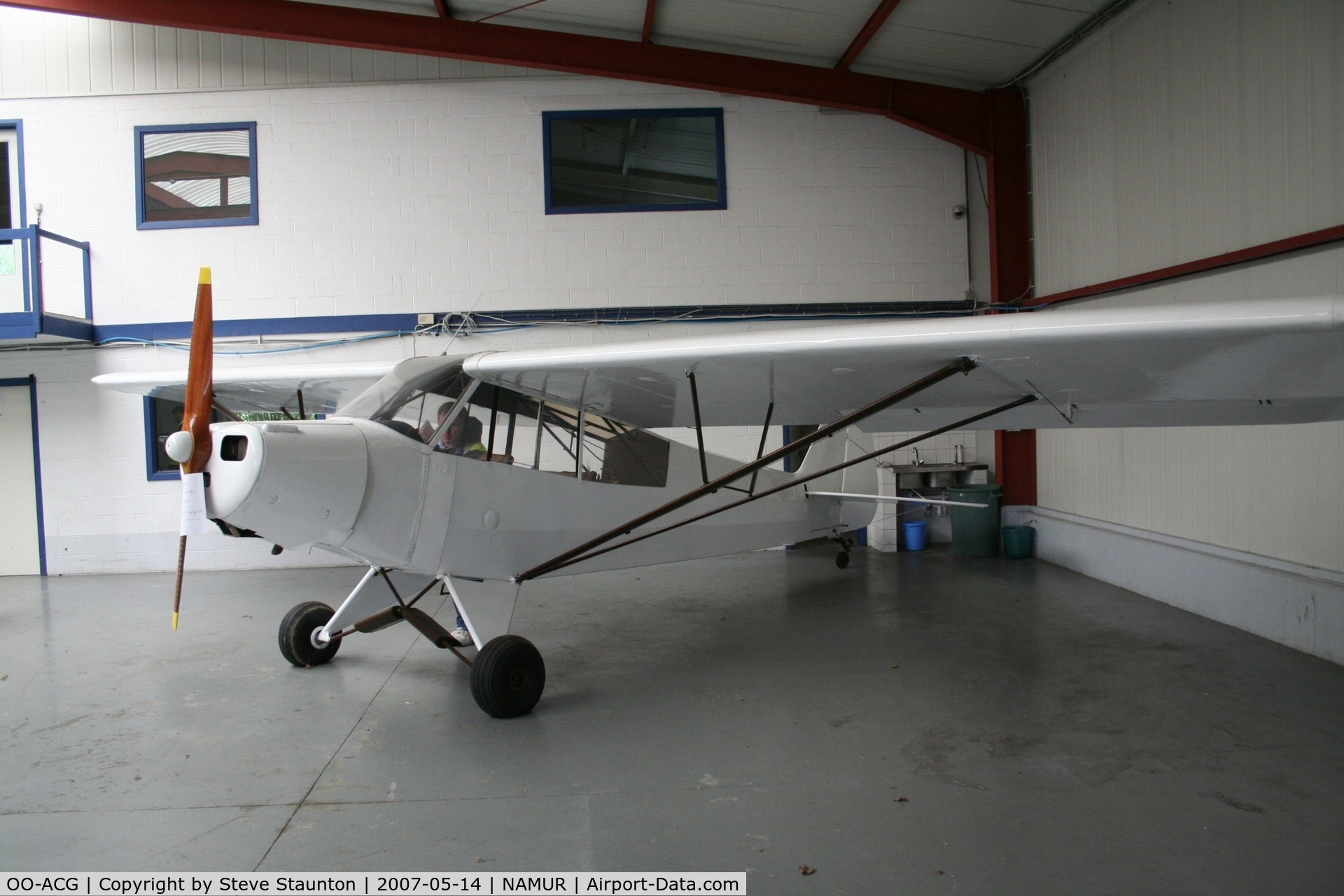 OO-ACG, Piper L-18C Super Cub (PA-18-95) C/N 18-3216, Taken on an Aeroprint tour @ Namur