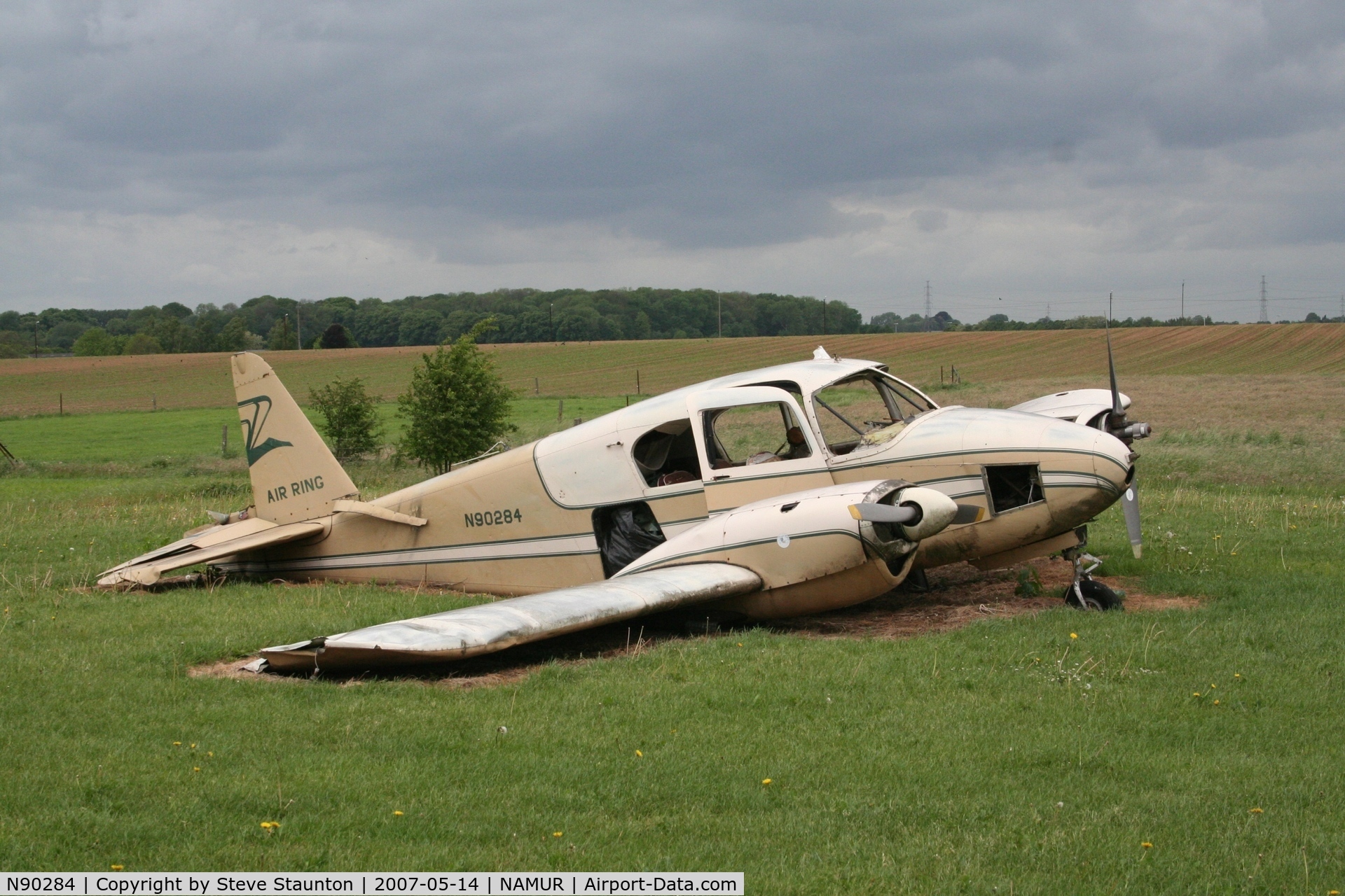 N90284, 1958 Piper PA-23-160 Apache C/N 23-1269, Taken on an Aeroprint tour @ Namur