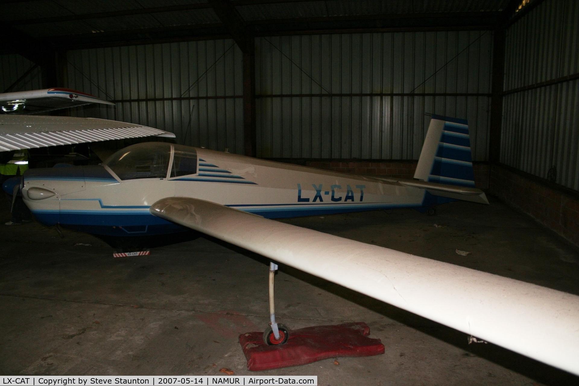 LX-CAT, Scheibe SF-25B Falke C/N 46175, Taken on an Aeroprint tour @ Namur