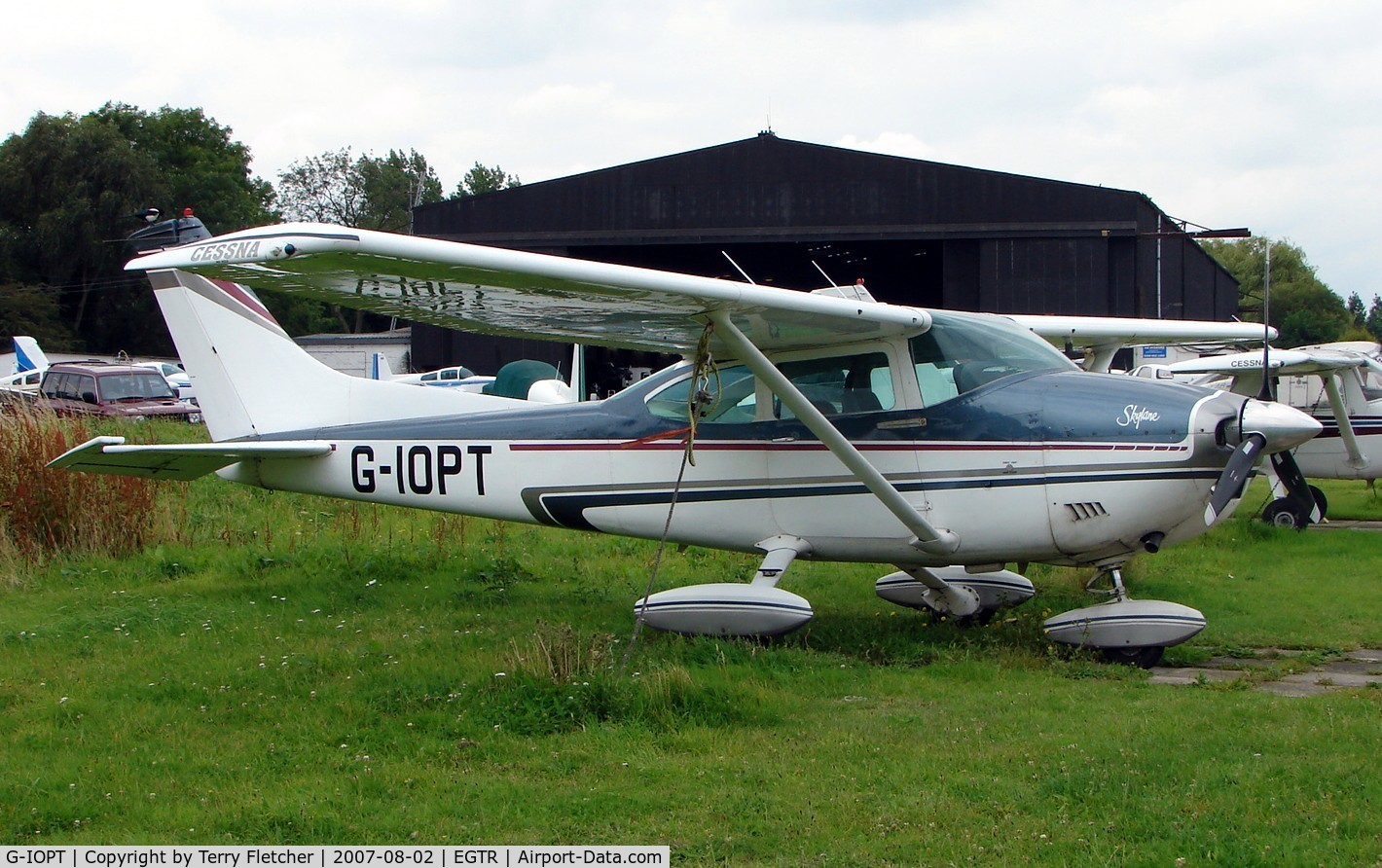 G-IOPT, 1973 Cessna 182P Skylane C/N 18261731, Cessna 182P