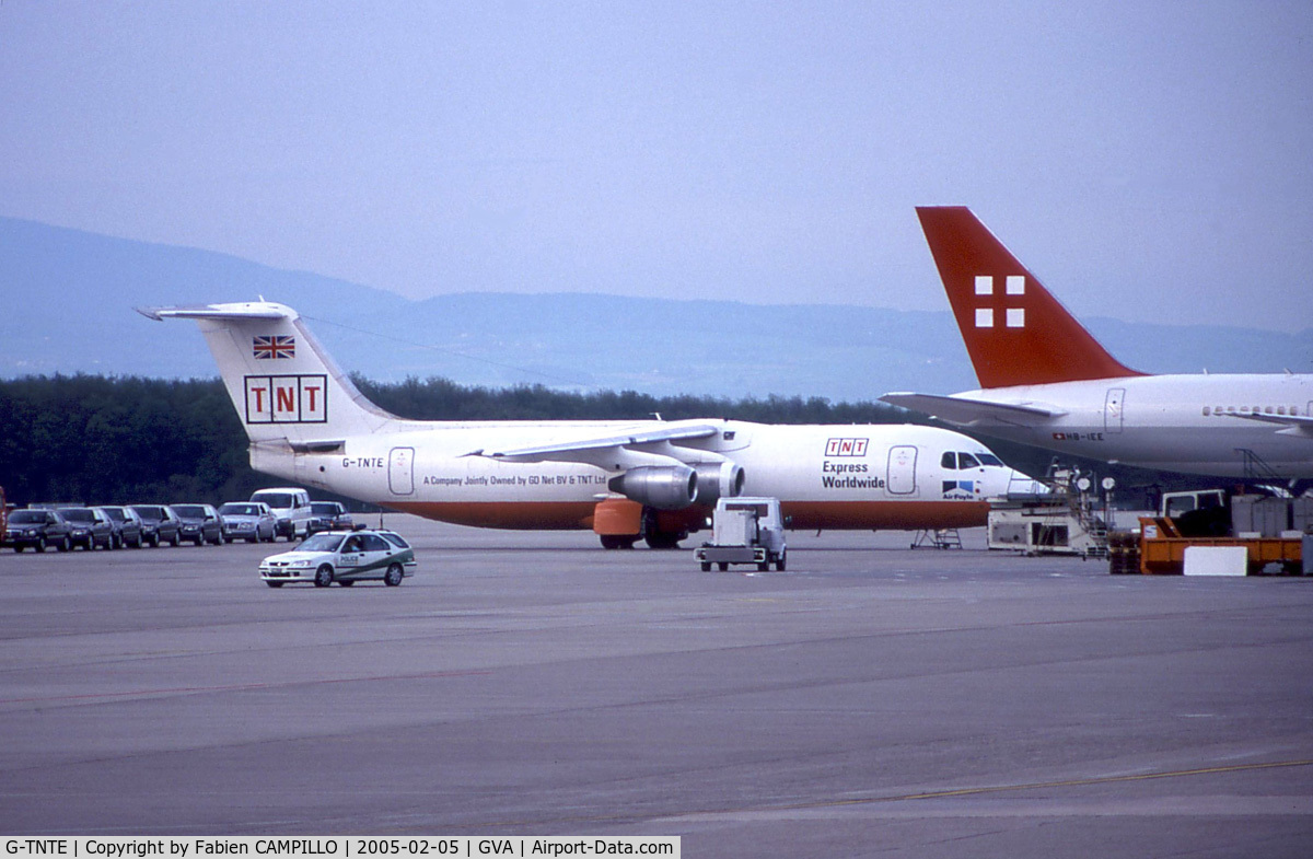 G-TNTE, 1989 British Aerospace BAe.146-300 C/N E3153, TNT
