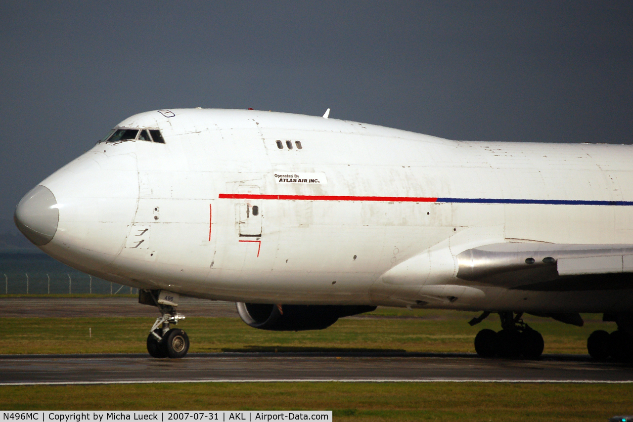 N496MC, 1999 Boeing 747-47UF C/N 29257, Looks very old and worn!