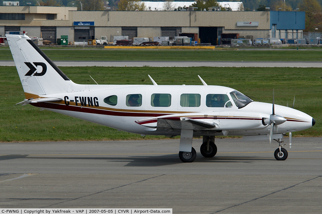 C-FWNG, 1973 Piper PA-31-310 Navajo Navajo C/N 31-7300917, KD Air Piper 31