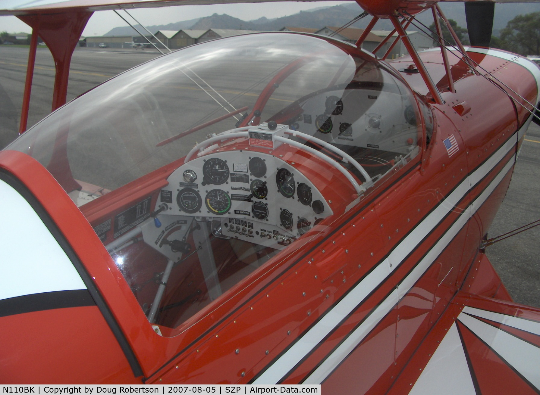 N110BK, 2007 Aviat Pitts S-2C Special C/N 6077, Aviat PITTS S-2C, Lycoming AEIO-540-D4A5 260 Hp, panels