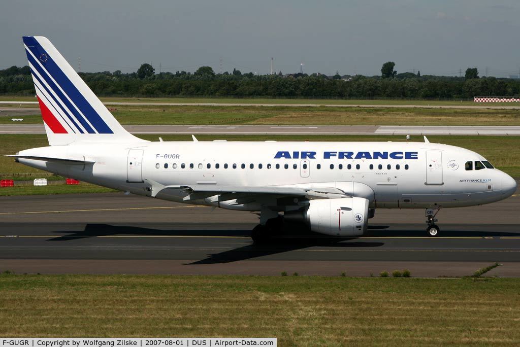 F-GUGR, 2007 Airbus A318-111 C/N 3009, visitor