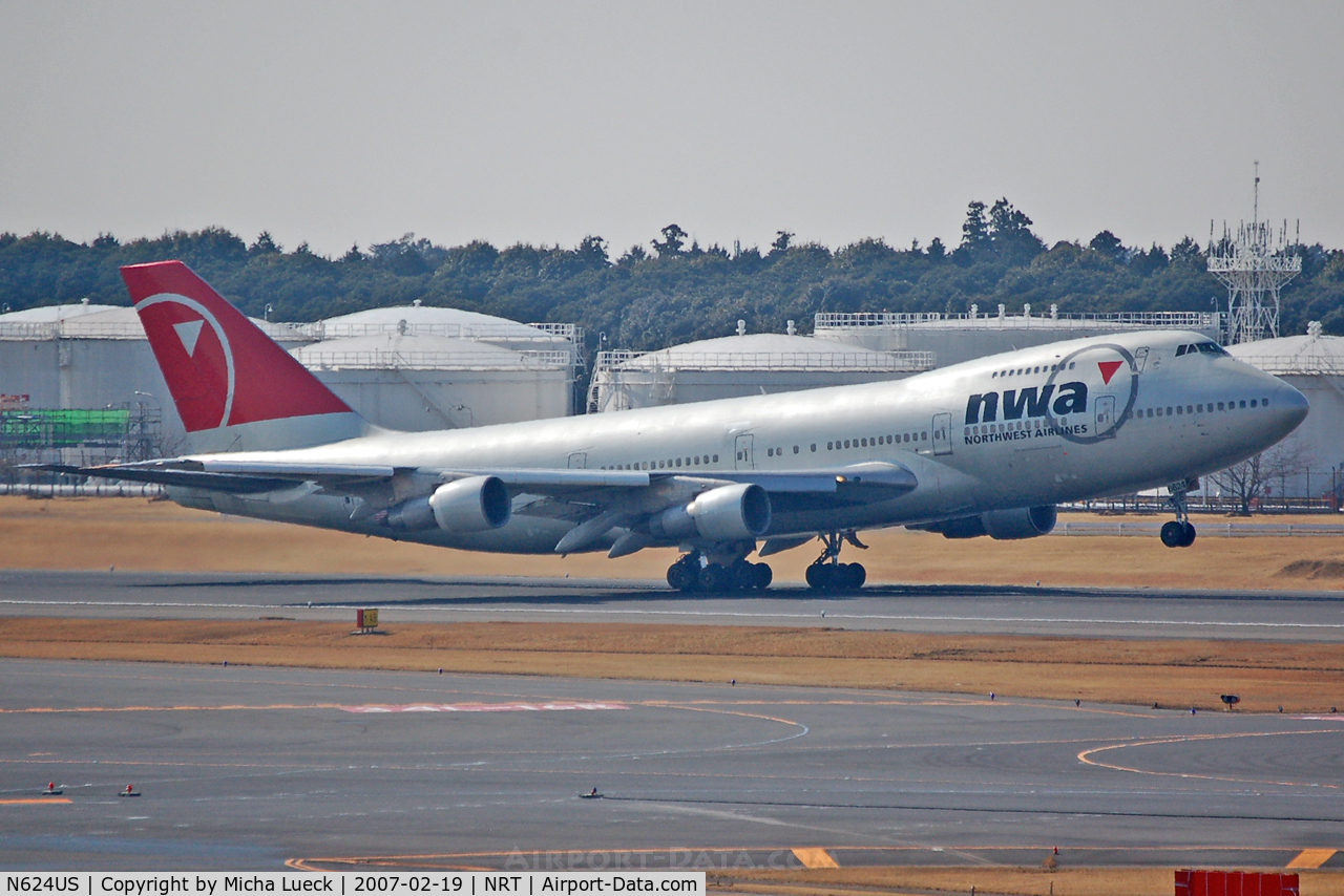 N624US, 1979 Boeing 747-251B C/N 21706, Rotating at Narita