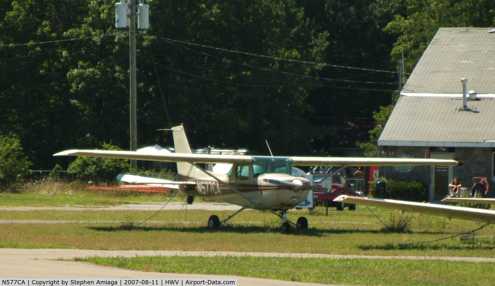 N577CA, 1977 Cessna 152 C/N 15280076, On the ramp at Brookhaven...
