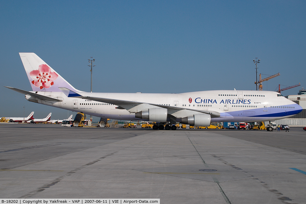 B-18202, 1997 Boeing 747-409 C/N 28710, China AIrlines Boeing 747-400