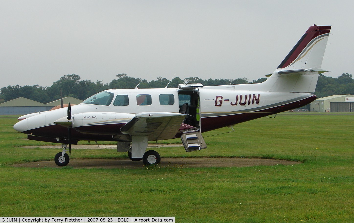 G-JUIN, 1982 Cessna T303 Crusader C/N T30300014, Cessna T303