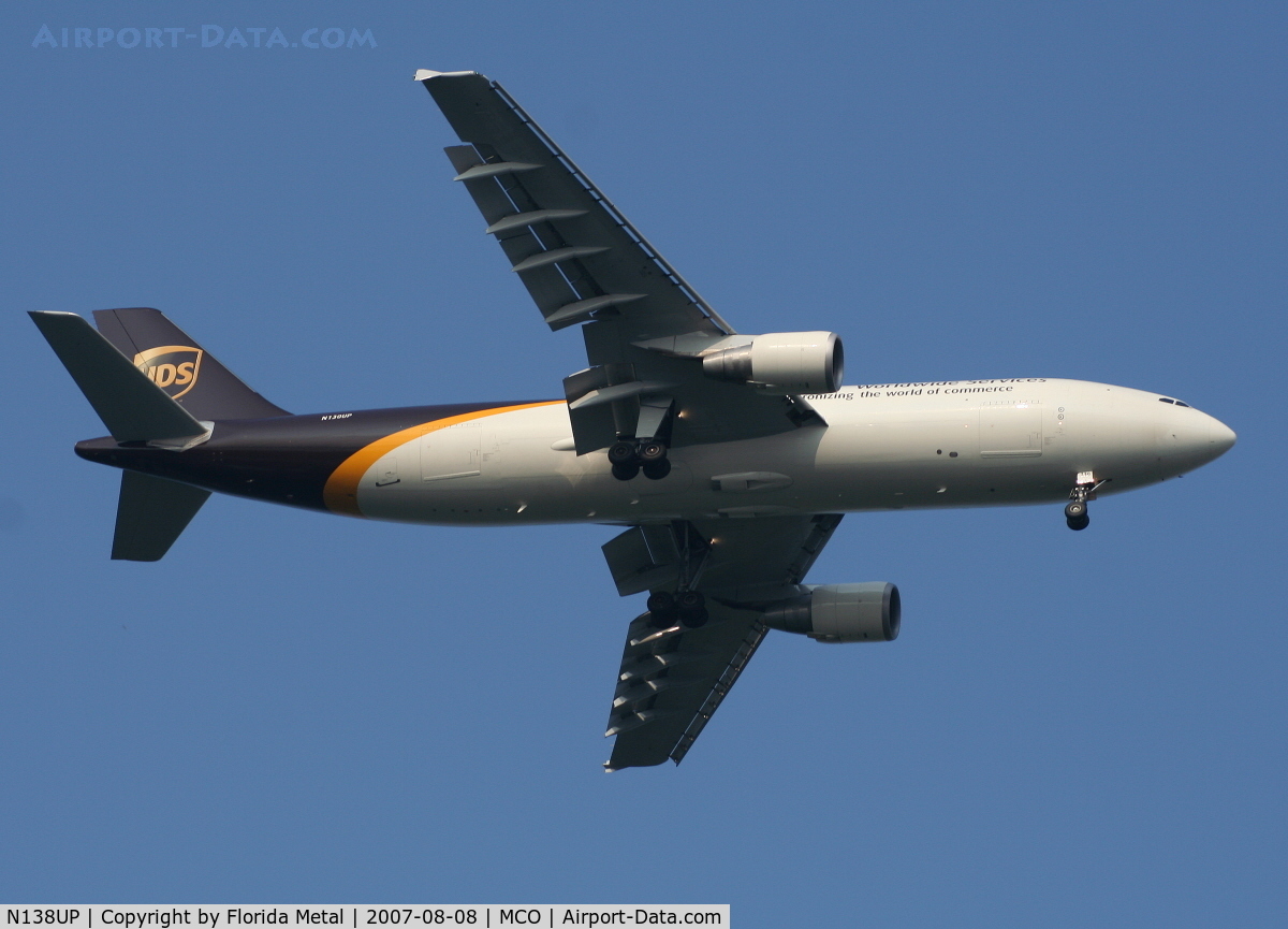 N138UP, 2001 Airbus A300F4-622R(F) C/N 0821, UPS