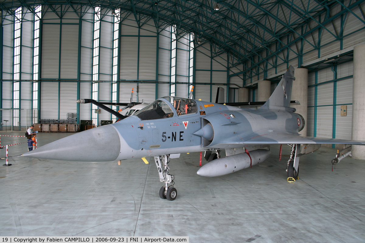 19, Dassault Mirage 2000C C/N 50, EOS350D & 18-55