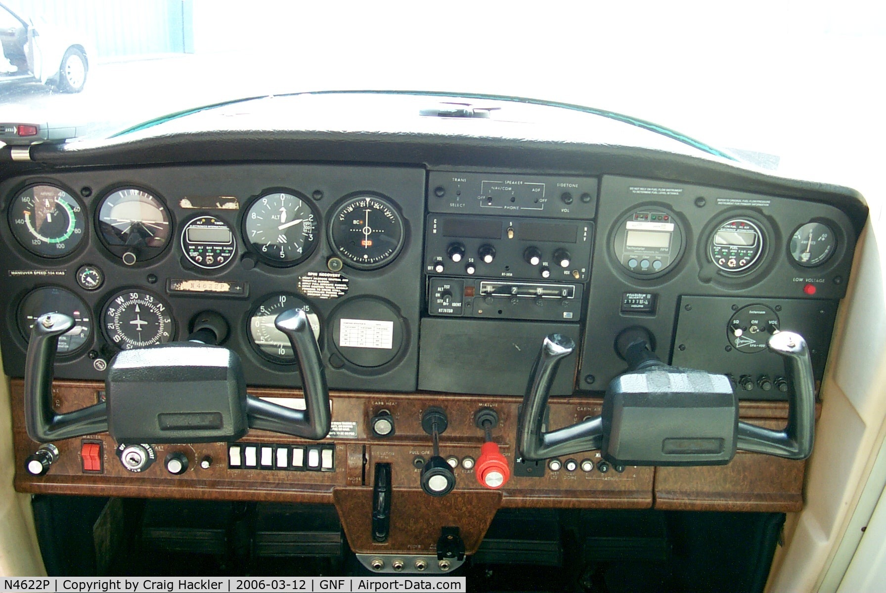 N4622P, 1980 Cessna 152 C/N 15284785, Fairly well-equipped