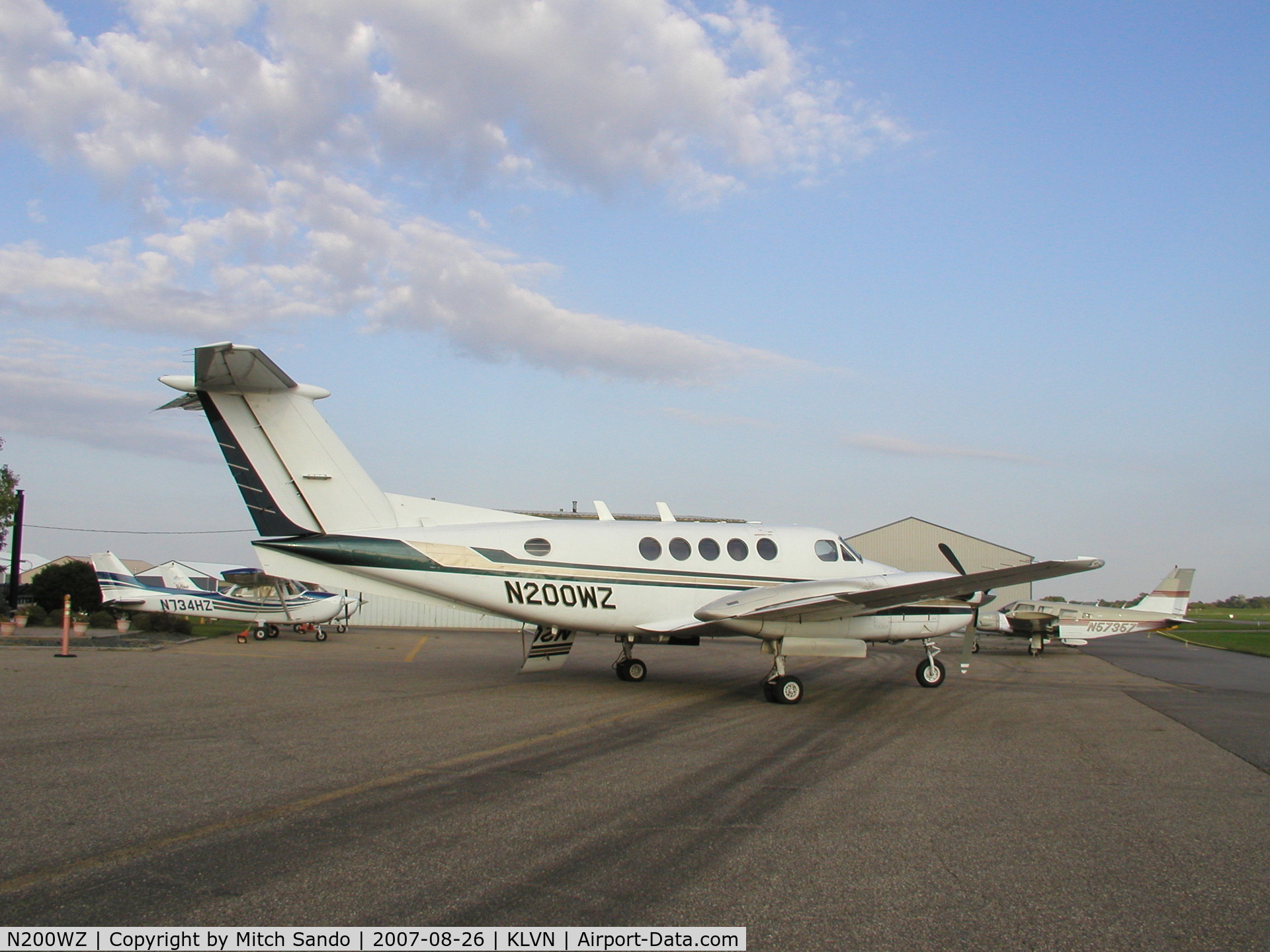 N200WZ, 1975 Beech 200 C/N BB-89, Parked on the ramp at Airlake after a flight from Mount Pleasant, IA (MPZ).