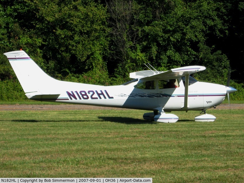 N182HL, 1973 Cessna 182P Skylane C/N 18261843, Breakfast fly-in at Zanesville, OH (Riverside)