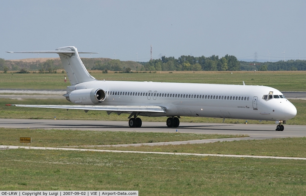 OE-LRW, 1989 McDonnell Douglas MD-83 (DC-9-83) C/N 49629, Atlas Jet MD80