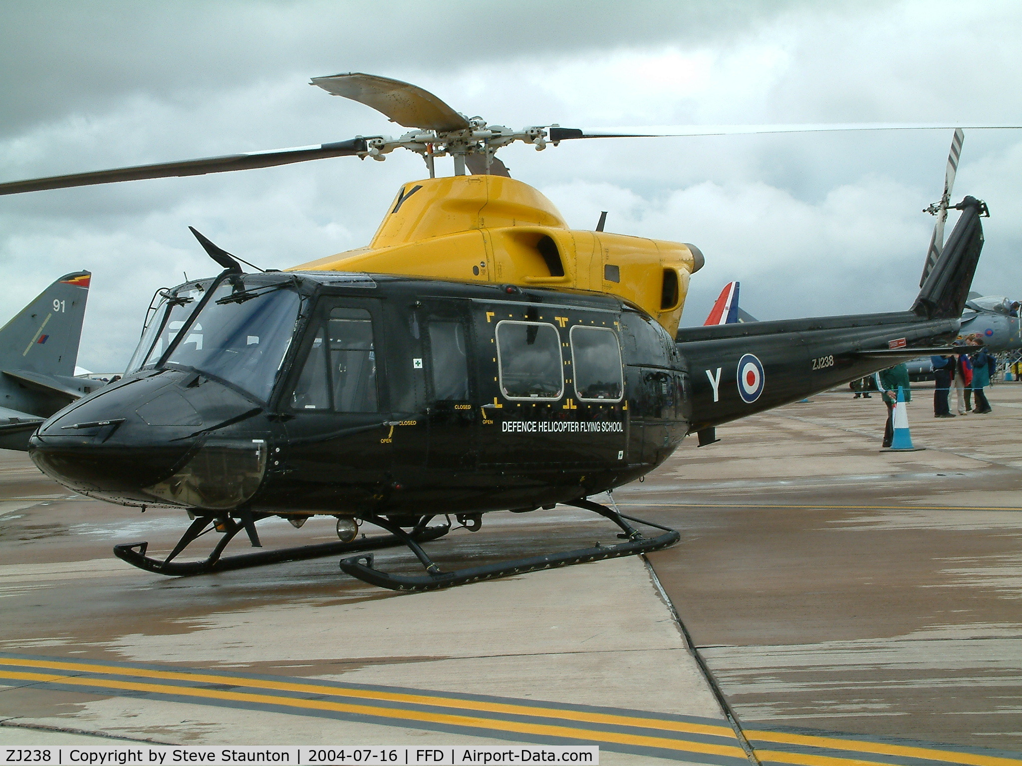 ZJ238, 1997 Bell 412EP Griffin HT1 C/N 36162, Royal International Air Tattoo 2004
