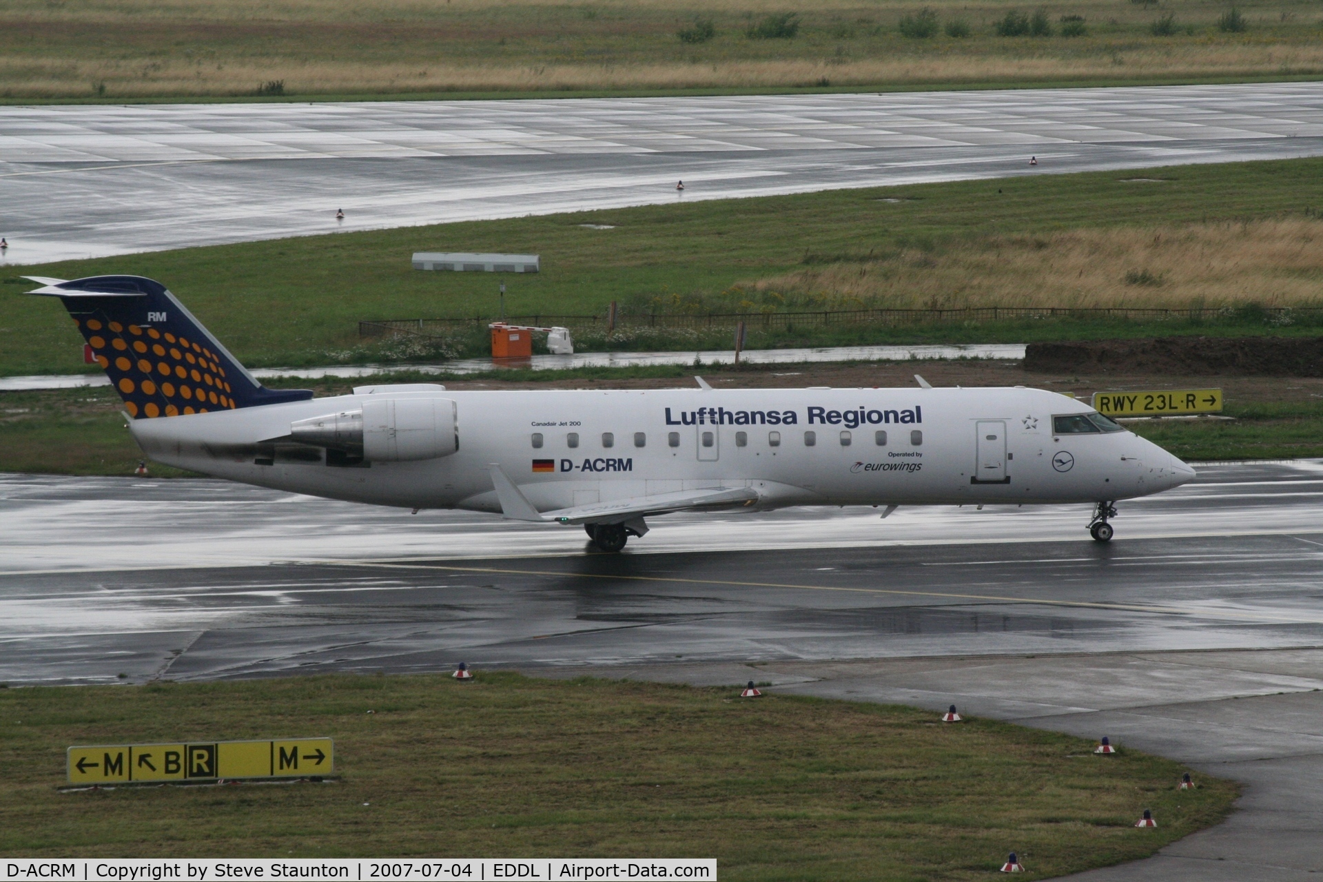 D-ACRM, 2000 Canadair CRJ-200LR (CL-600-2B19) C/N 7478, Taken at Dusseldorf July 2007