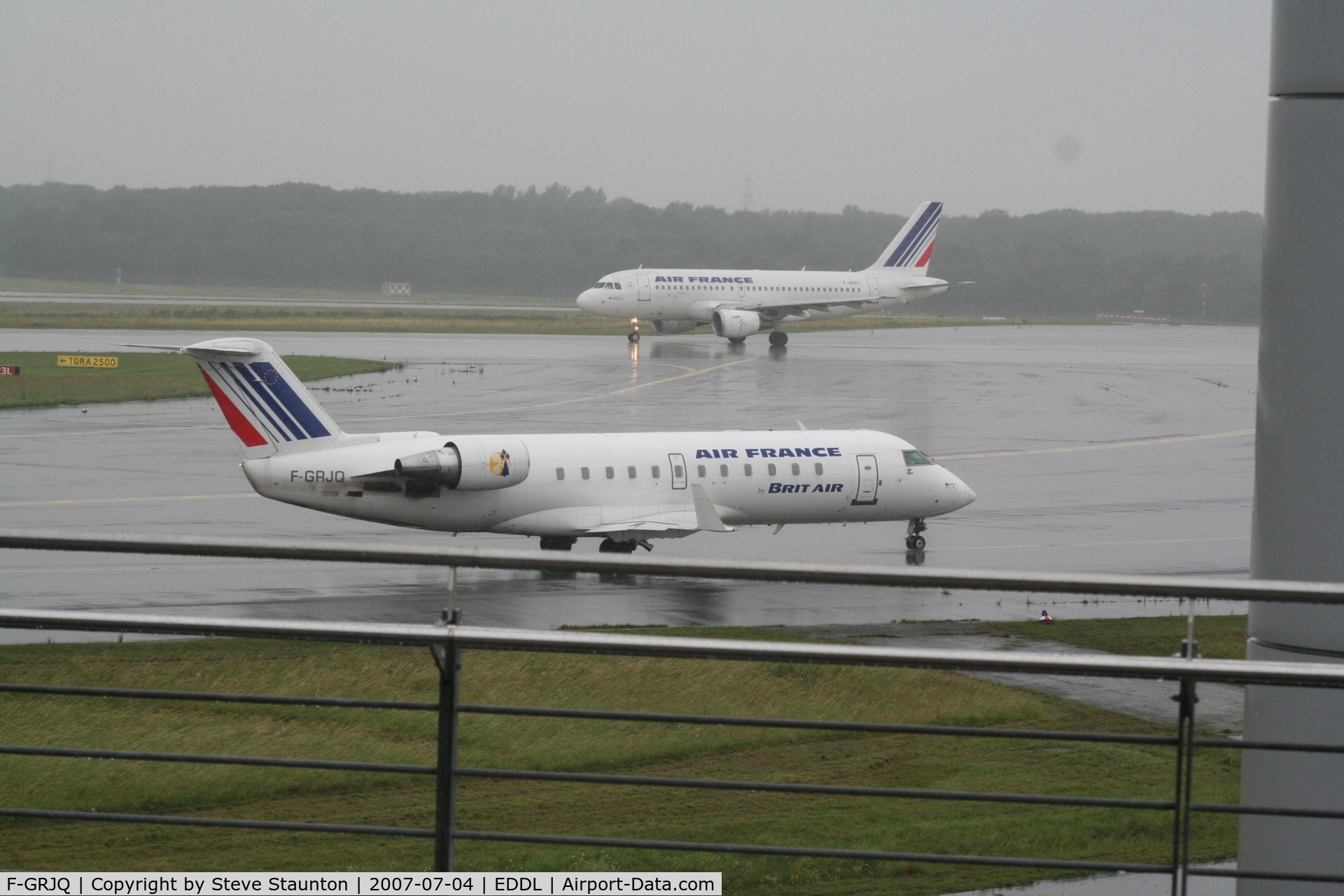 F-GRJQ, 1999 Canadair CRJ-100ER (CL-600-2B19) C/N 7321, Taken at Dusseldorf July 2007