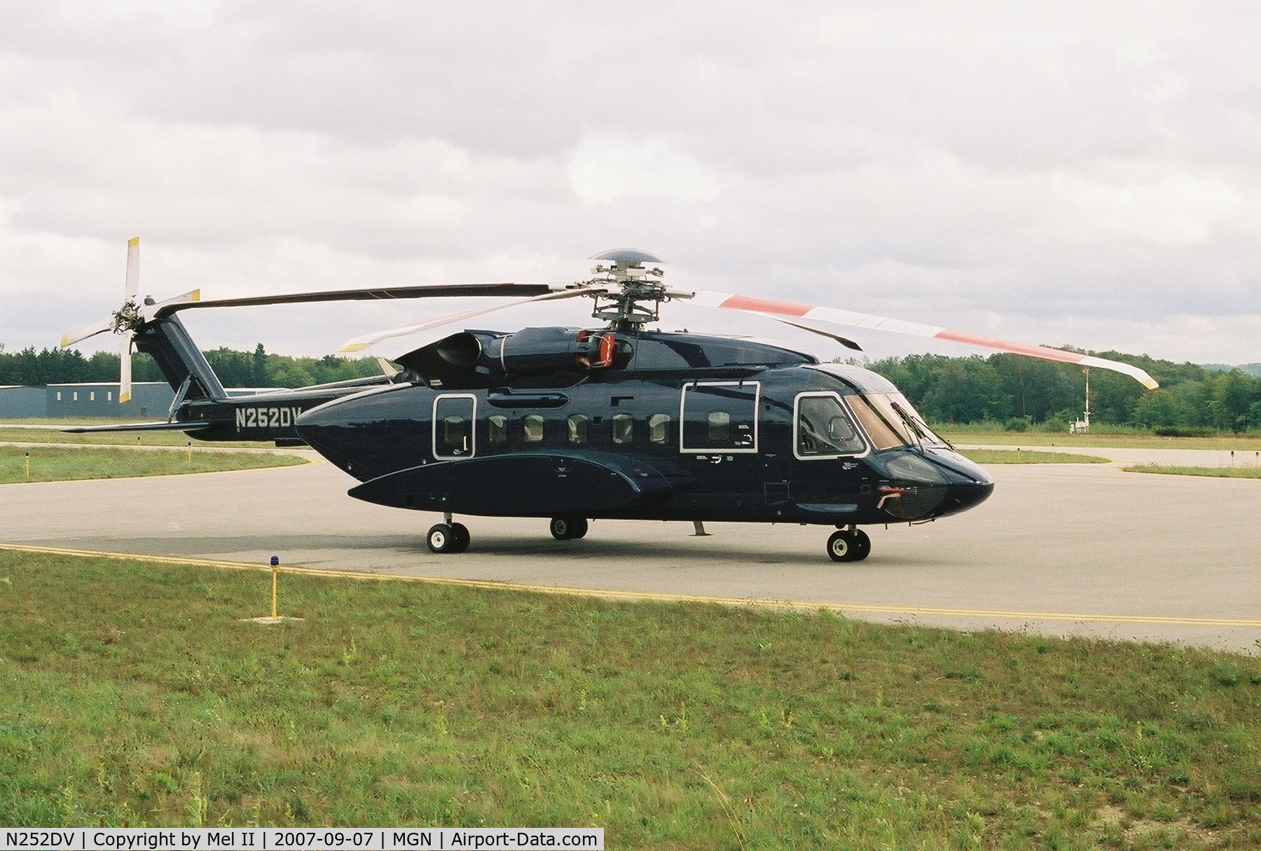 N252DV, 2004 Sikorsky S-92A C/N 920009, Parked @ Harbor Springs Airport (MGN)
