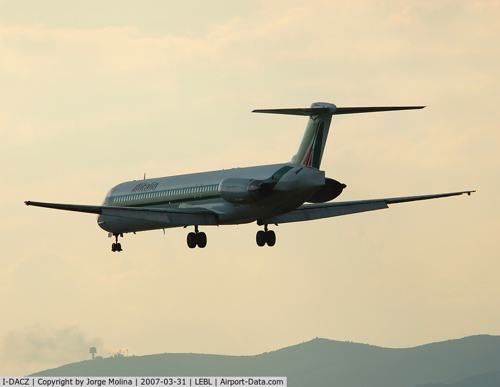 I-DACZ, 1991 McDonnell Douglas MD-82 (DC-9-82) C/N 53058/1927, Alitalia on short final RWY 25R.