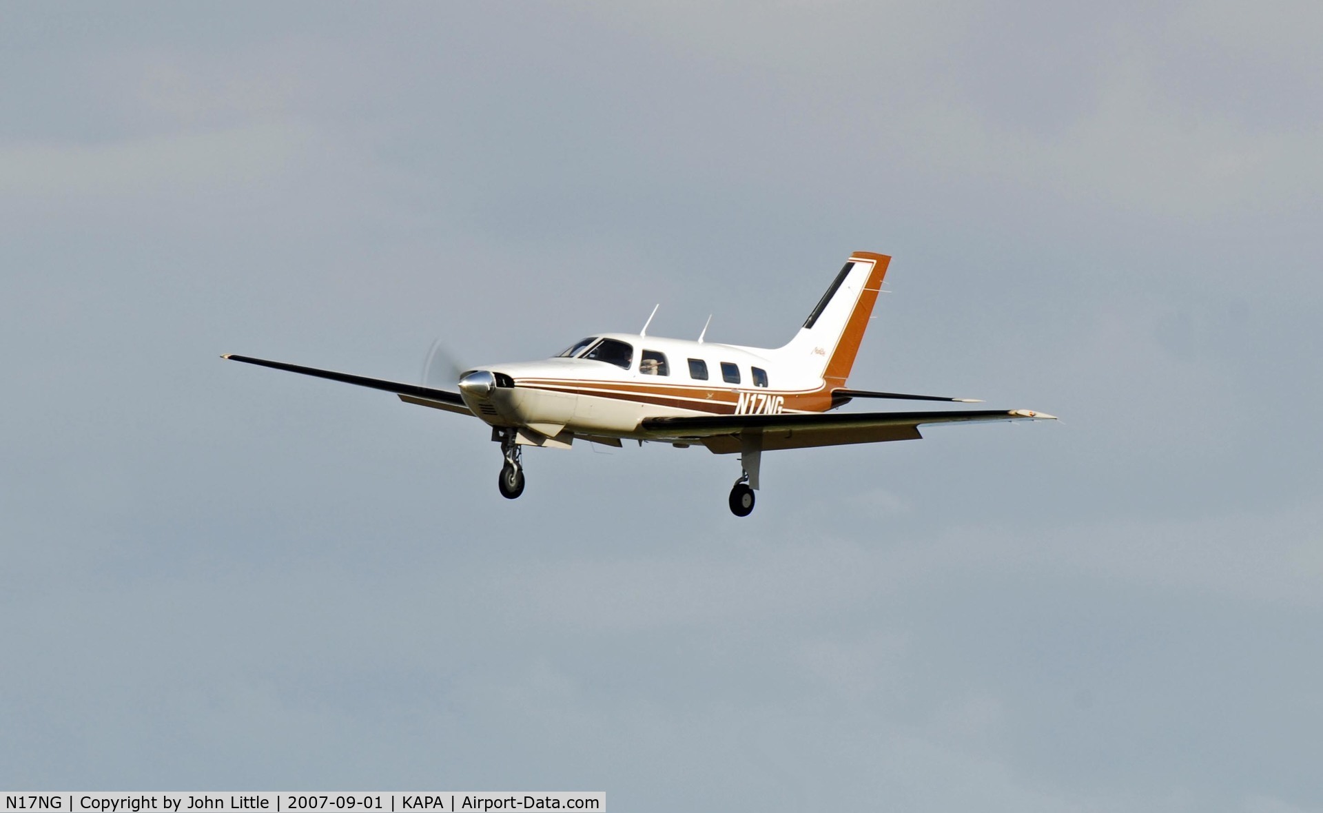 N17NG, 1987 Piper PA-46-310P Malibu C/N 4608074, Approach 17L