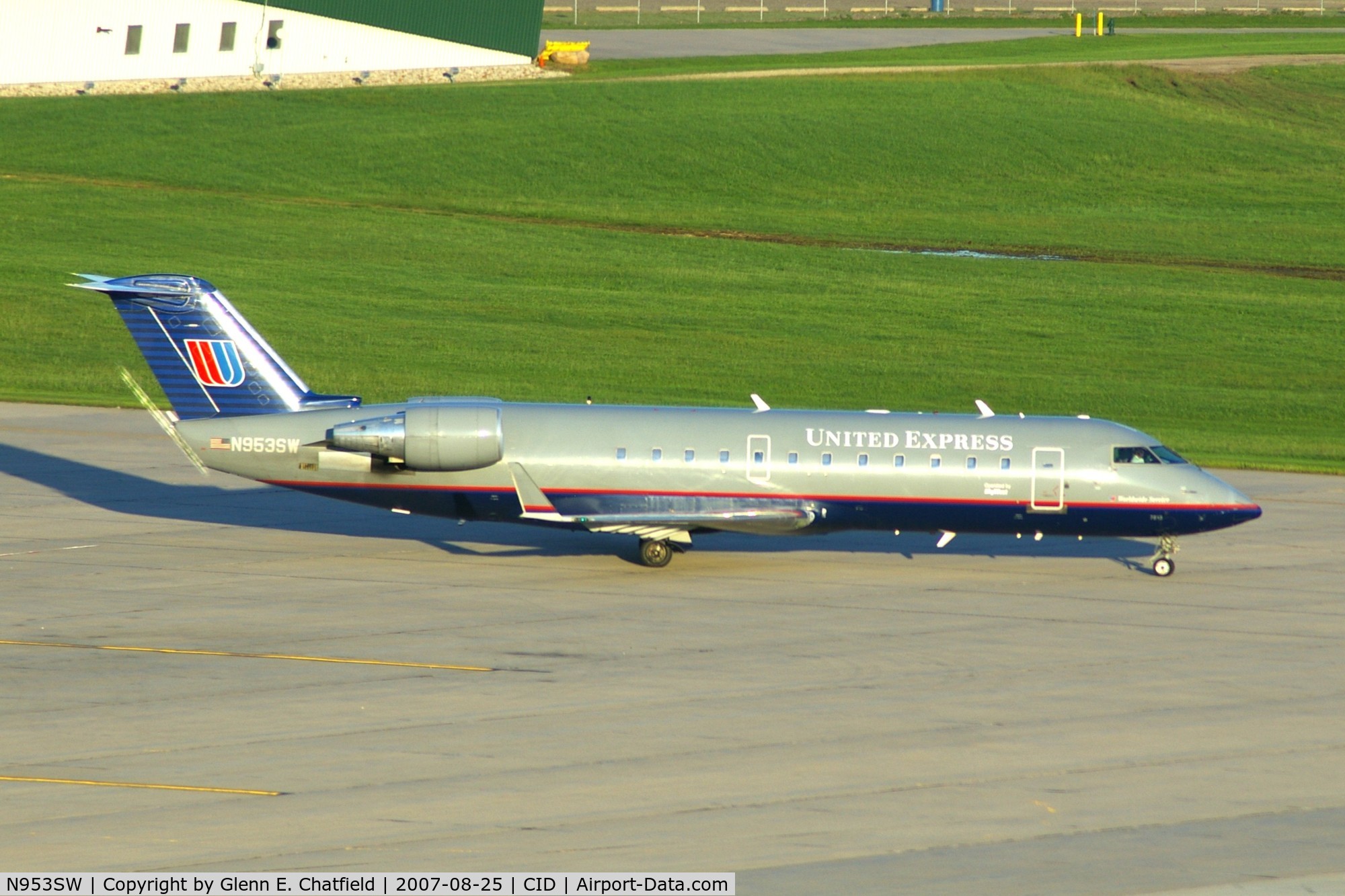 N953SW, 2003 Bombardier CRJ-200LR (CL-600-2B19) C/N 7813, Taxiing out for departure