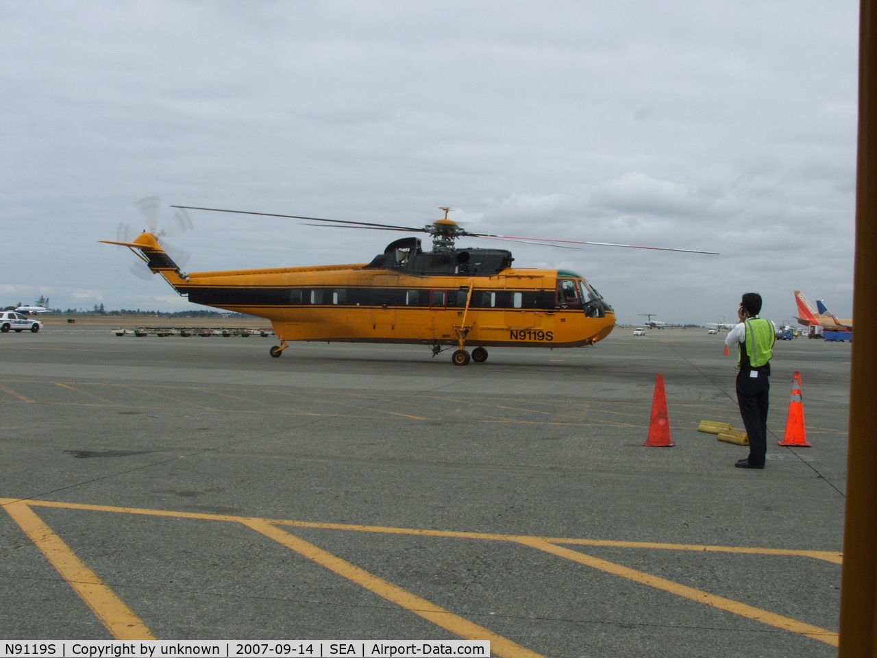 N9119S, 1972 Sikorsky S-61N C/N 61703, We don't get many helicopters at SeaTac