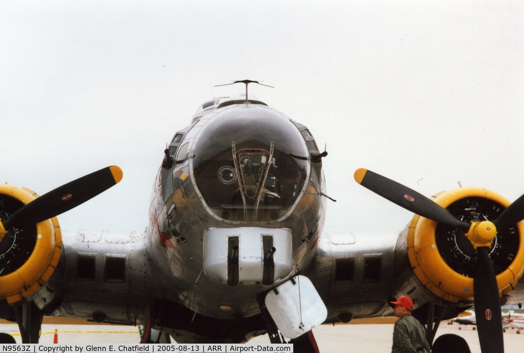 N9563Z, 1944 Boeing B-17G Flying Fortress C/N 32204, Fuddy Duddy visits Aurora