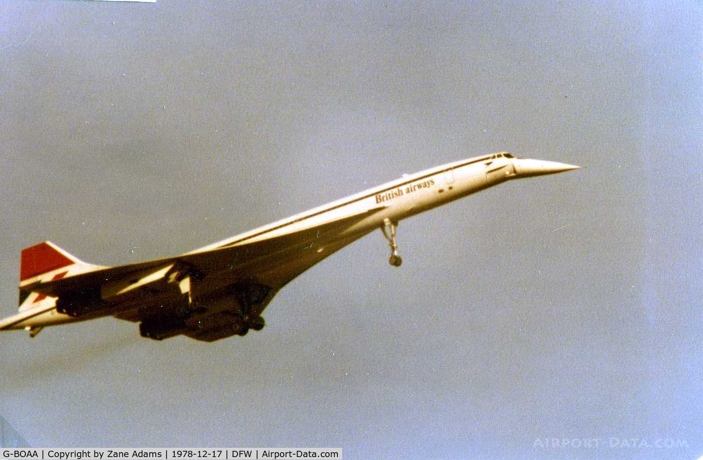 G-BOAA, 1974 Aerospatiale-BAC Concorde 1-102 C/N 100-006, Landing DFW 12/17/1978 during US FAA check rides for  Braniff crew training.