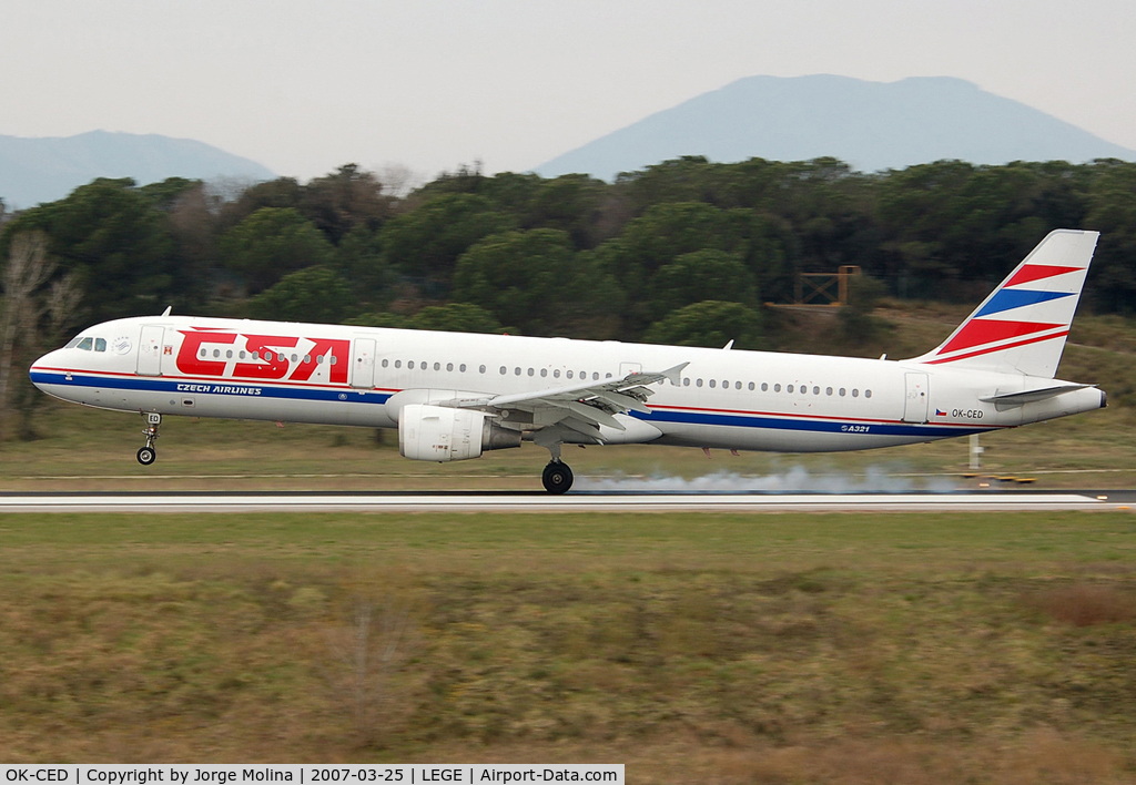 OK-CED, 1997 Airbus A321-211 C/N 684, Landing RWY 20.