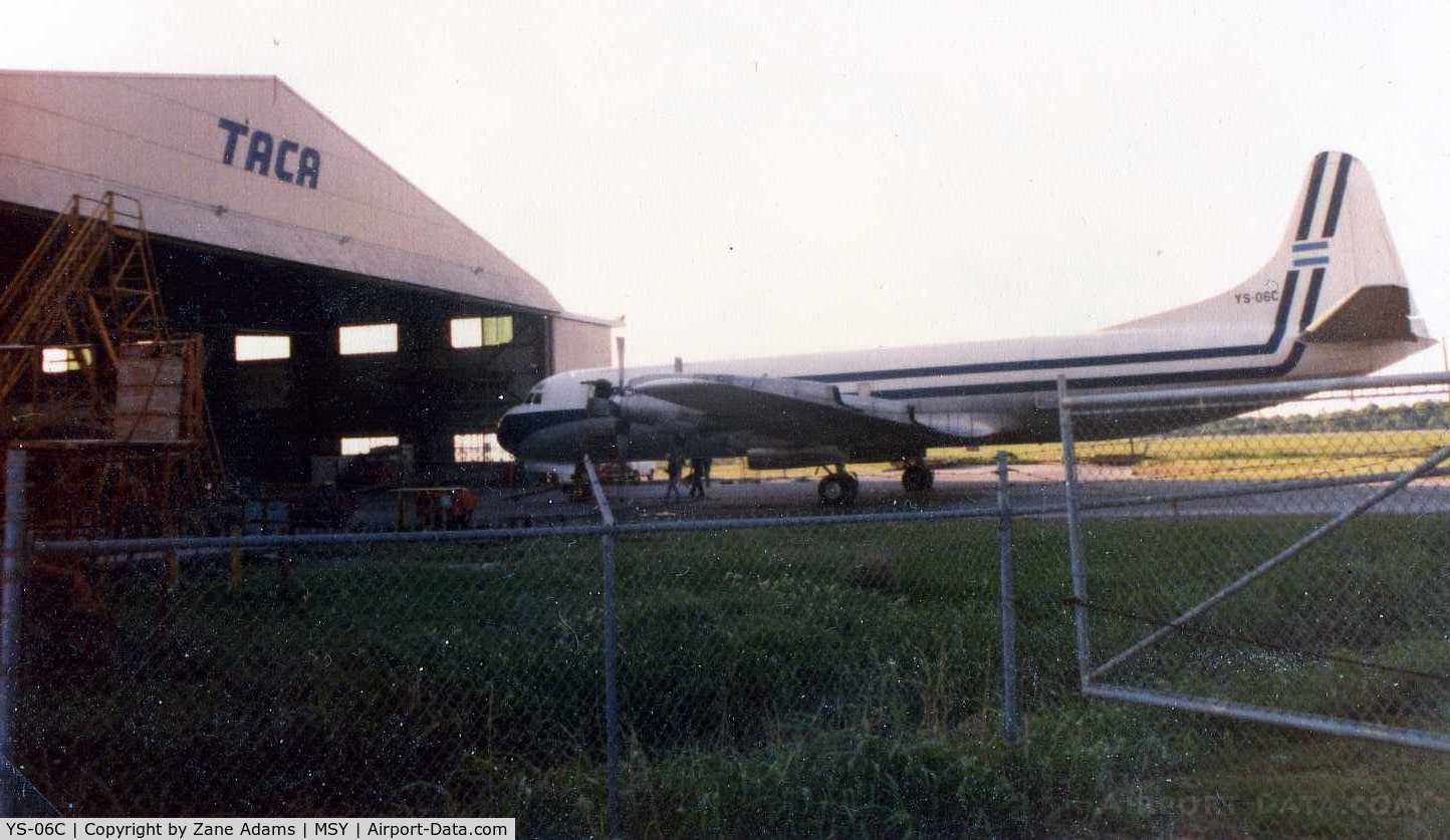 YS-06C, 1960 Lockheed L-188A(F) Electra C/N 1147, At TACA Hanger