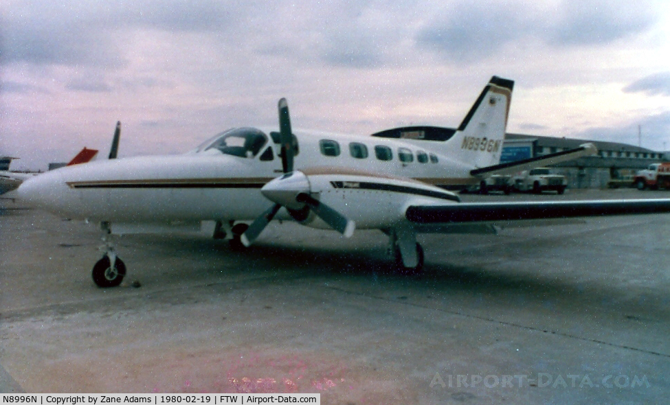 N8996N, 1969 Piper PA-32-300 Cherokee Six C/N 32-40879, Cessna Conquest
