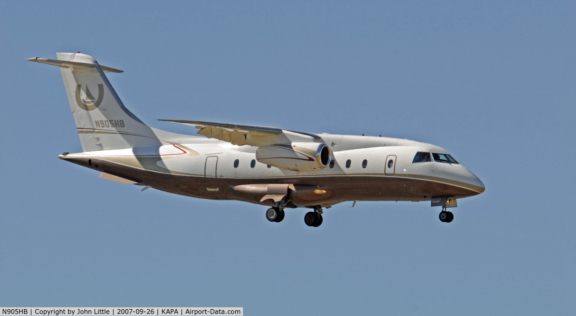 N905HB, 2001 Fairchild Dornier 328-300 328JET C/N 3178, Approach to 35R