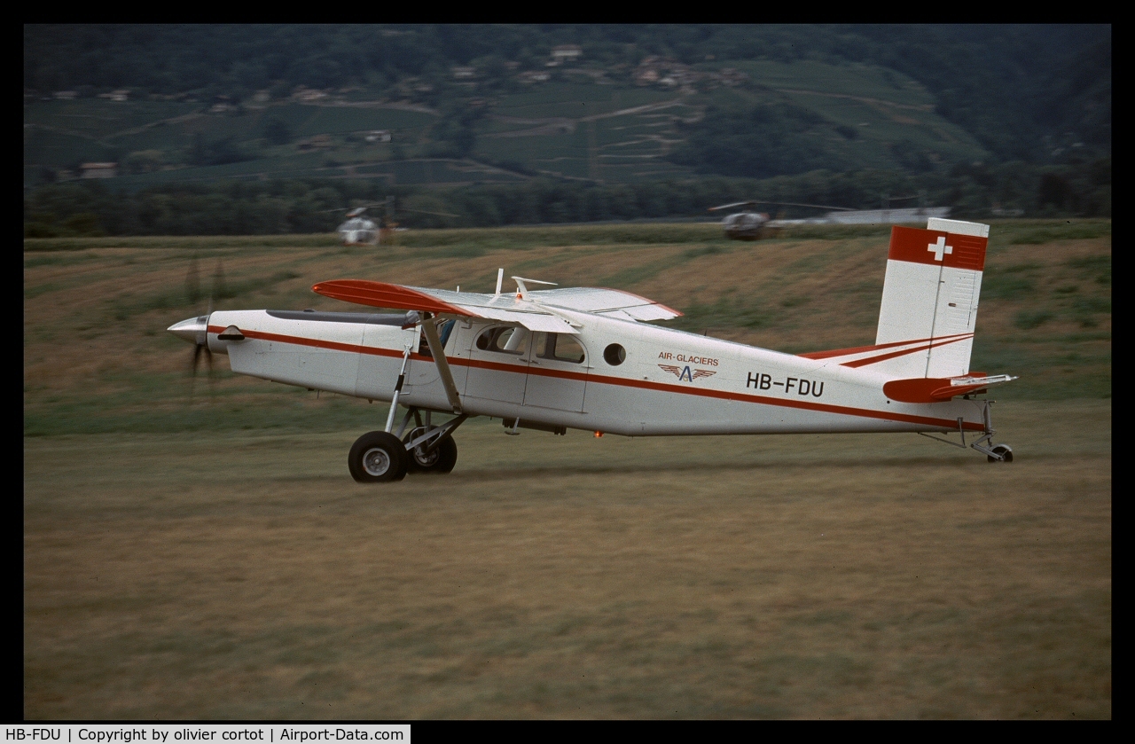 HB-FDU, 1968 Pilatus PC-6/B2-H2 Turbo Porter C/N 663, Bex airfield 1998 (scan of a slide)