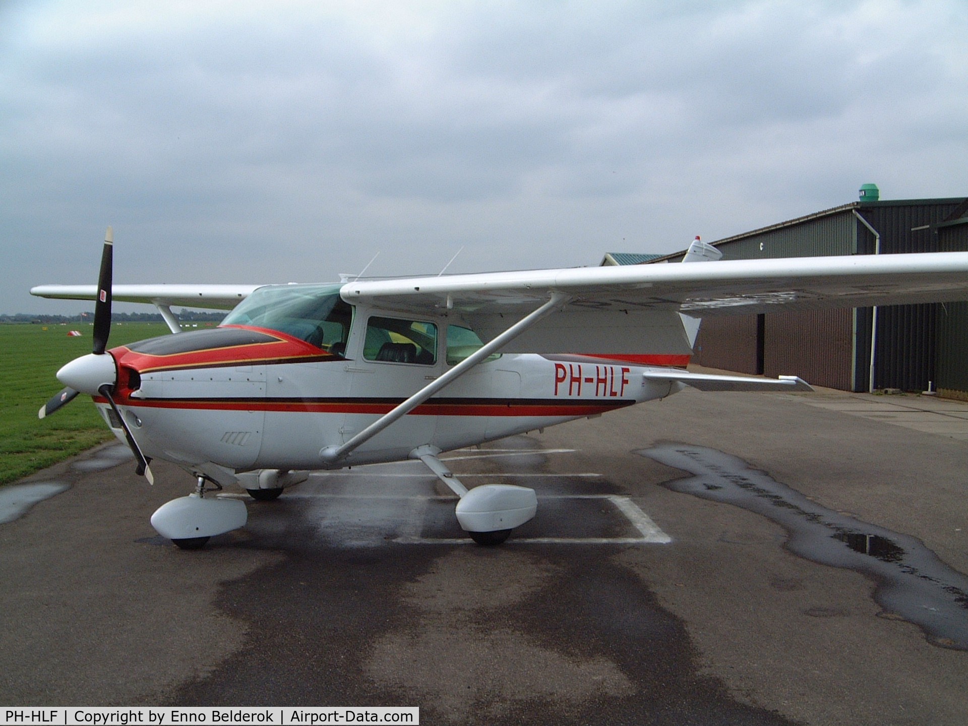 PH-HLF, Cessna 182P Skylane C/N 18264085, PH-HLF