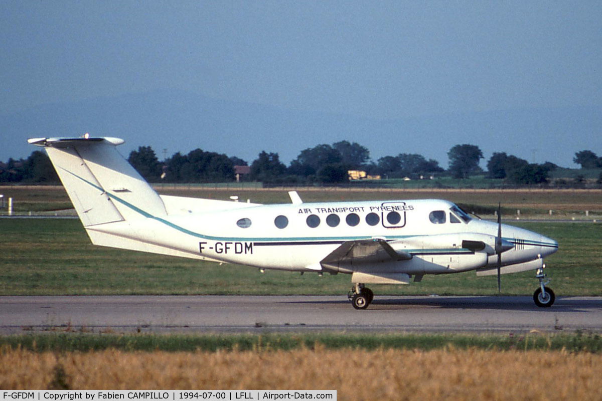 F-GFDM, 1980 Beech 200 C/N BB-610, Air Transport PyrenÃ©es