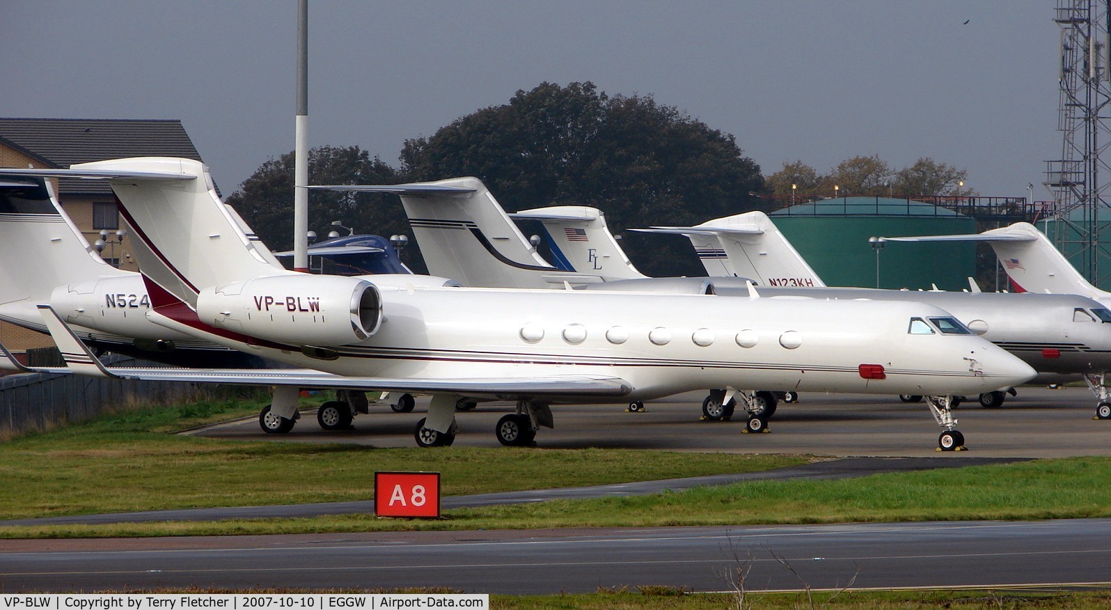 VP-BLW, 2006 Gulfstream Aerospace GV-SP (G550) C/N 5129, Smart G550