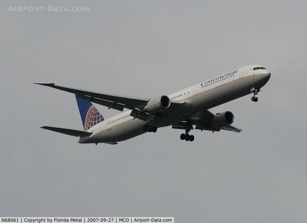 N68061, 2002 Boeing 767-424/ER C/N 29456, Continental