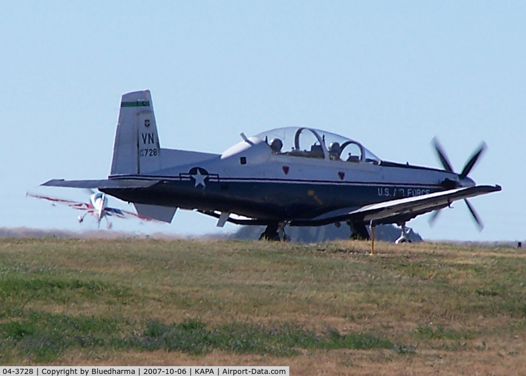 04-3728, 2004 Raytheon T-6A Texan II C/N PT-280, Taxi for takeoff