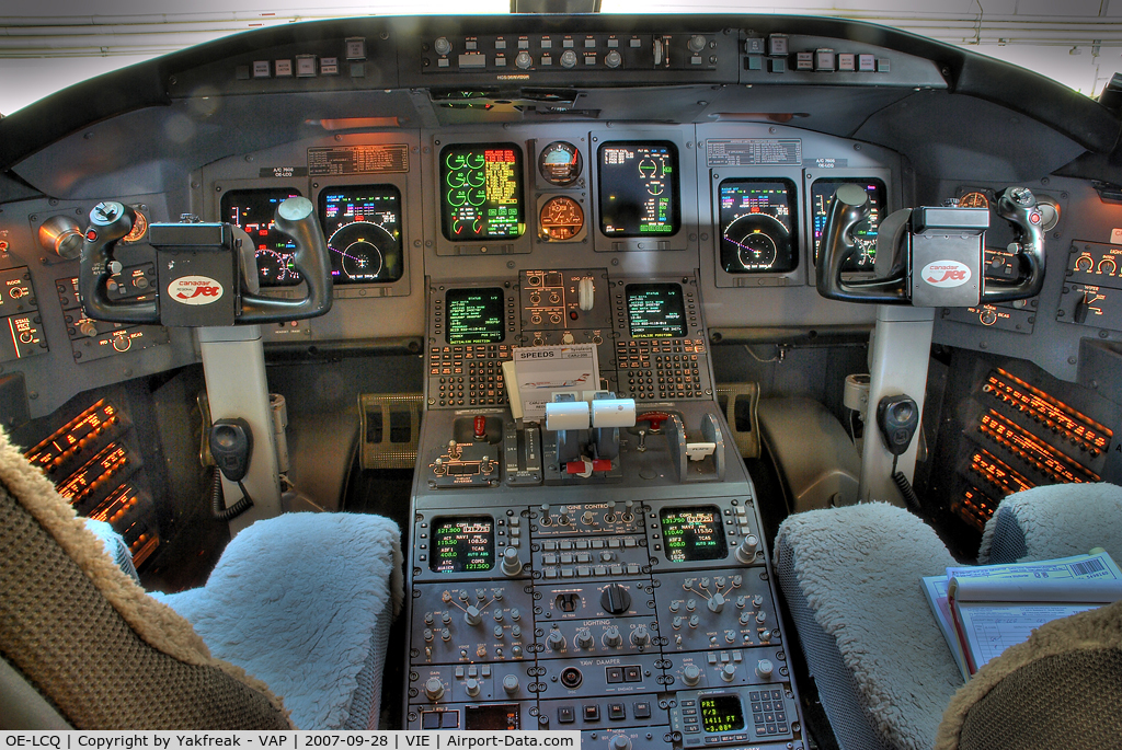 OE-LCQ, 2002 Canadair CRJ-200LR (CL-600-2B19) C/N 7605, Austrian Arrows Regionaljet