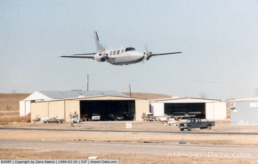 N39RF, 1979 Piper Aerostar 601P C/N 61P06337963290, Aerostar 600 take off form North West Regional (Aero Valley)