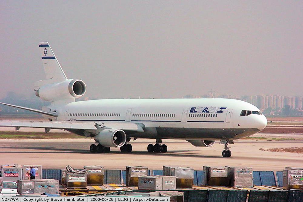 N277WA, 1995 McDonnell Douglas MD-11 C/N 48743, Taxiing at Tel Aviv, Ben Gurion Airport