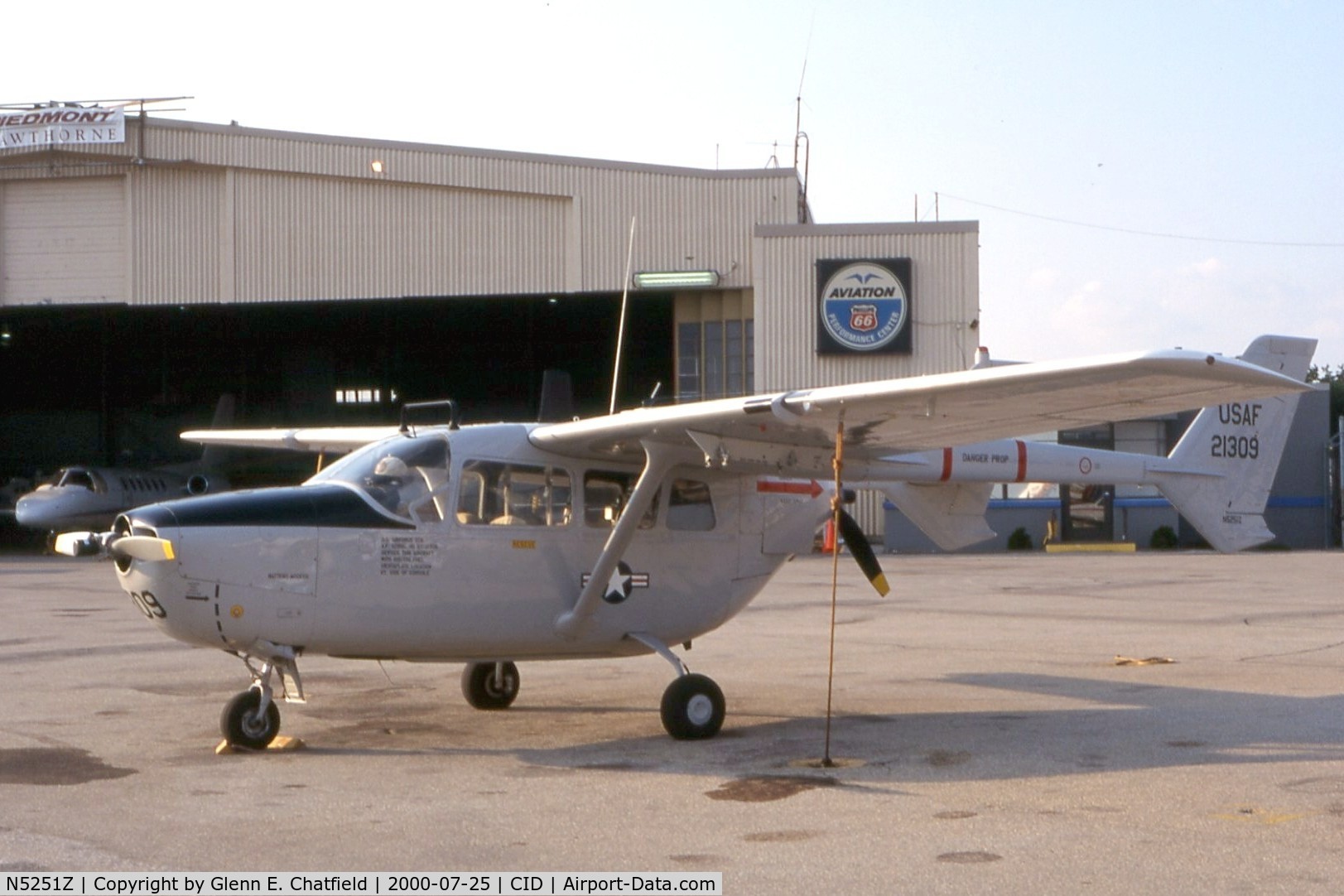 N5251Z, 1967 Cessna M337B (O-2A) Super Skymaster C/N 337M-0015 (67-21309), On the FBO ramp