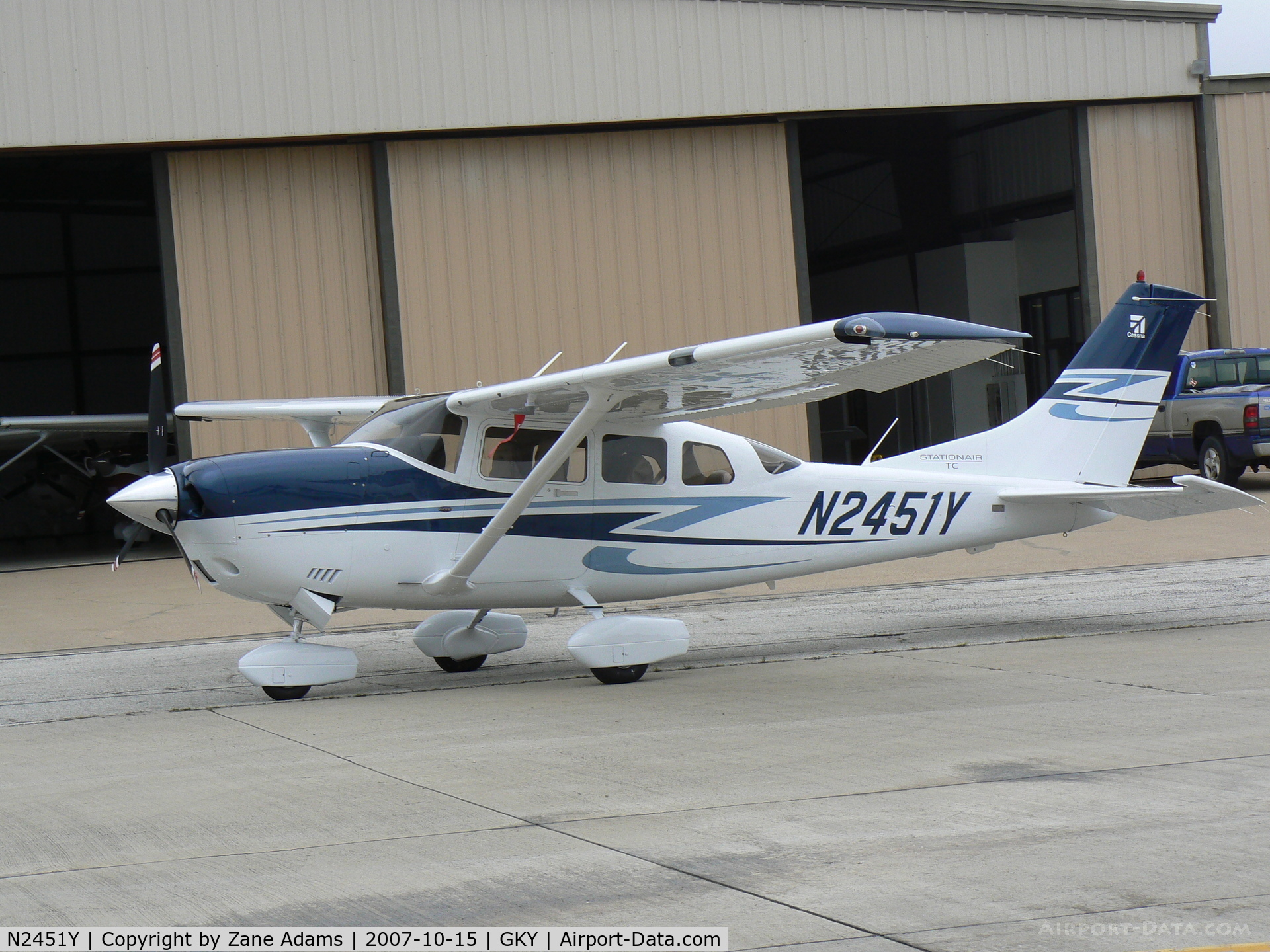 N2451Y, 2007 Cessna T206H Turbo Stationair C/N T20608759, on the ramp at Arlington Muni