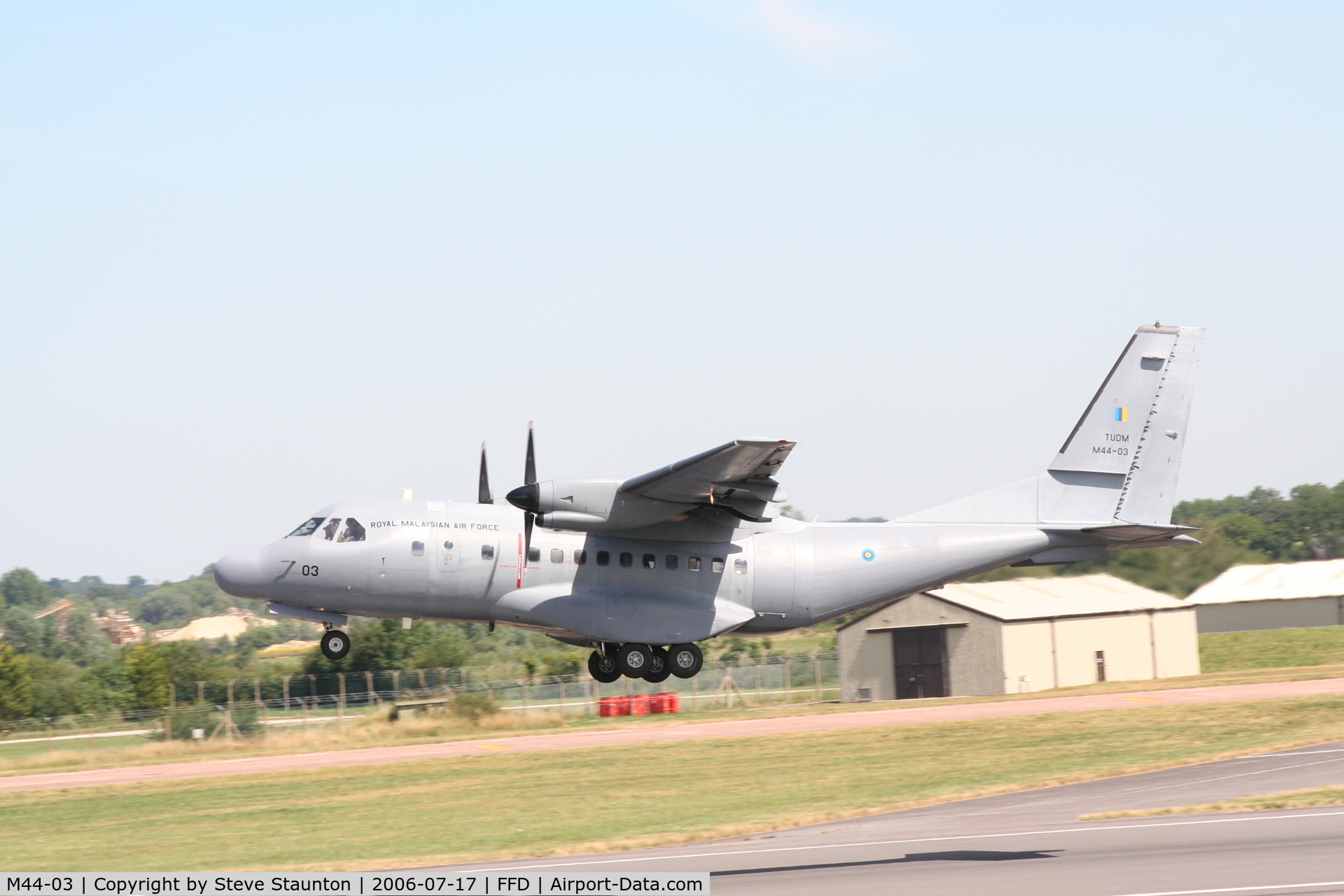 M44-03, CASA CN-235-220M C/N N036, Royal International Air Tattoo 2006